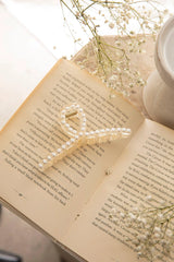 Hannah Pearl Twist Hair Clip Clear