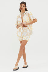 Just A Hunch Shorts Shell Print Yellow Multi