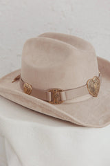 Longhorn Heart Decoration Cowboy Hat Khaki