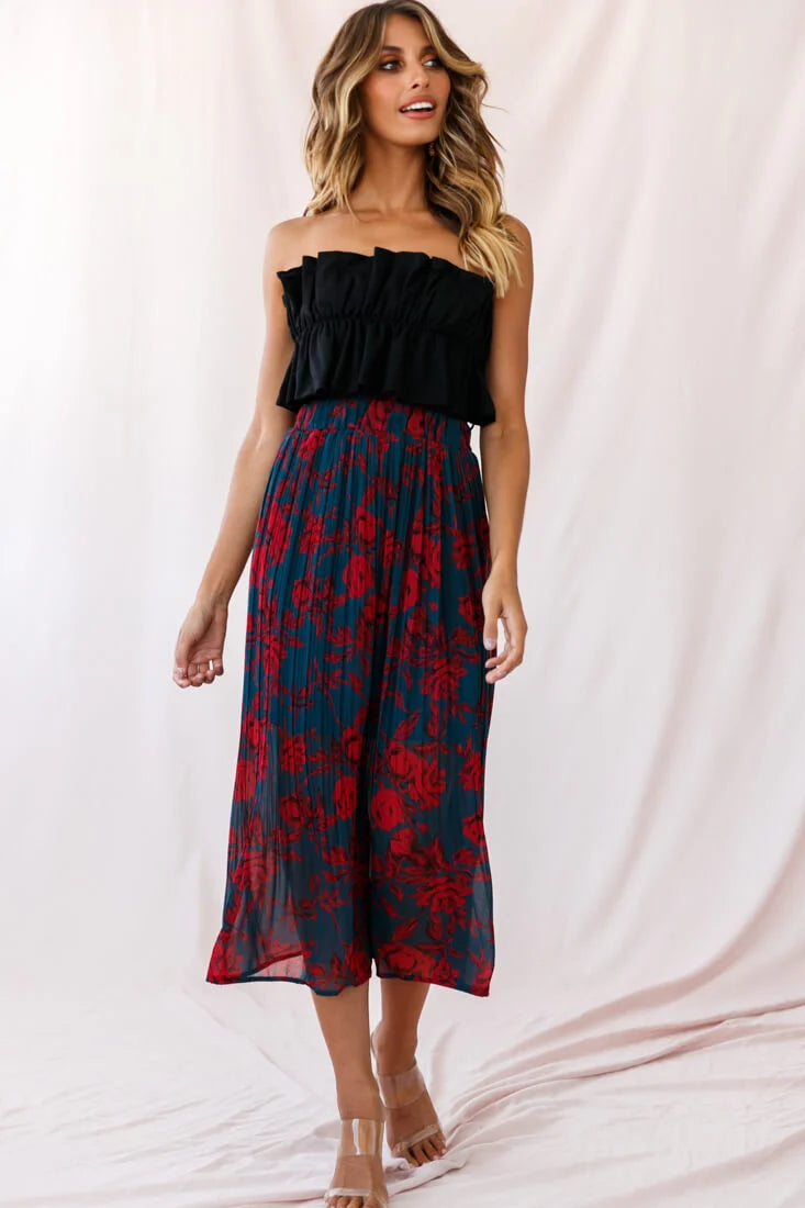 Thea Ruffle Crop Top Black