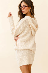 Issy Elasticated Waist Cable Knit Skirt Cream