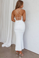 Nouveau U-Neckline Midi Dress White